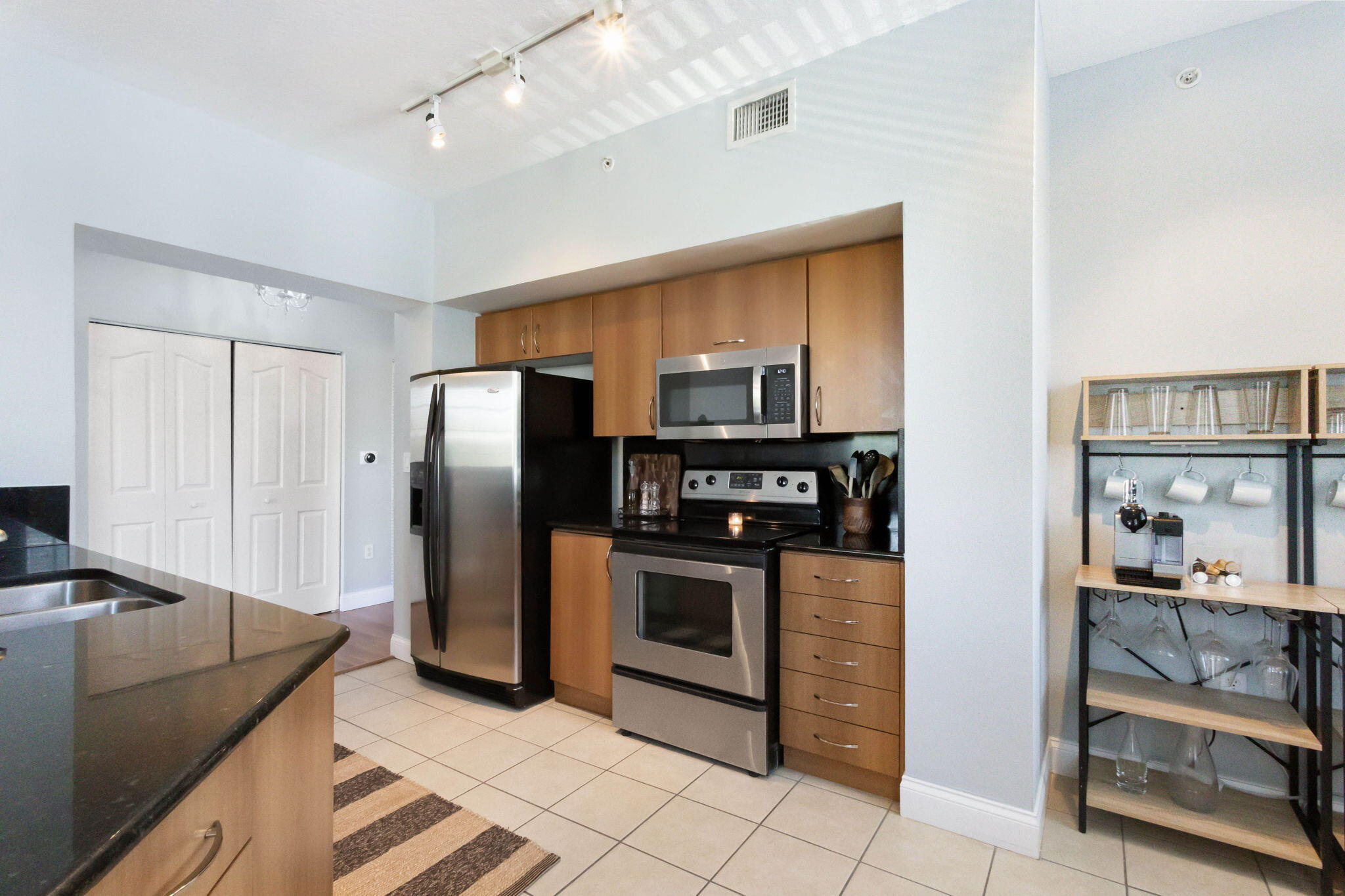 255 NE Third Avenue, 2309
