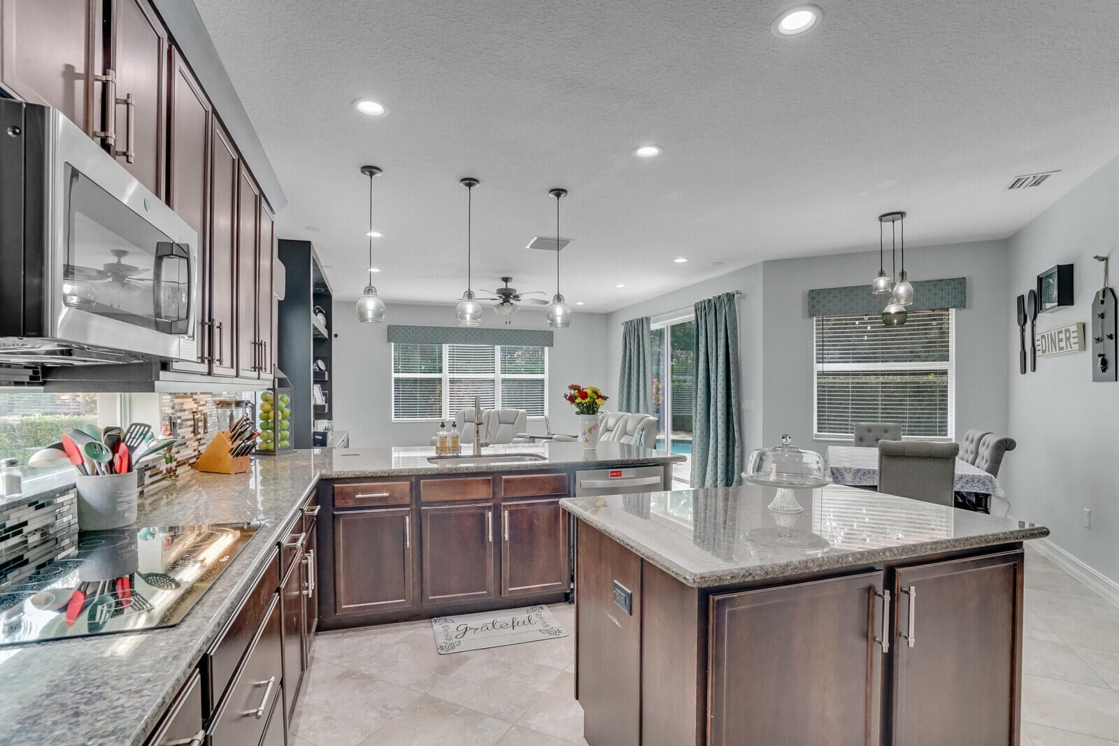 8122 Santalo Cove Court