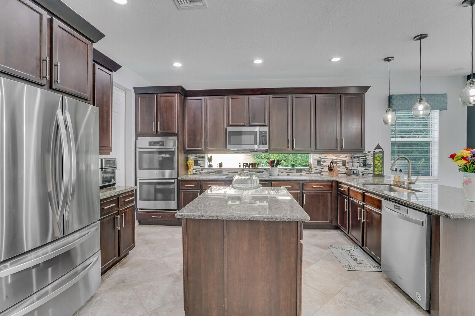 8122 Santalo Cove Court