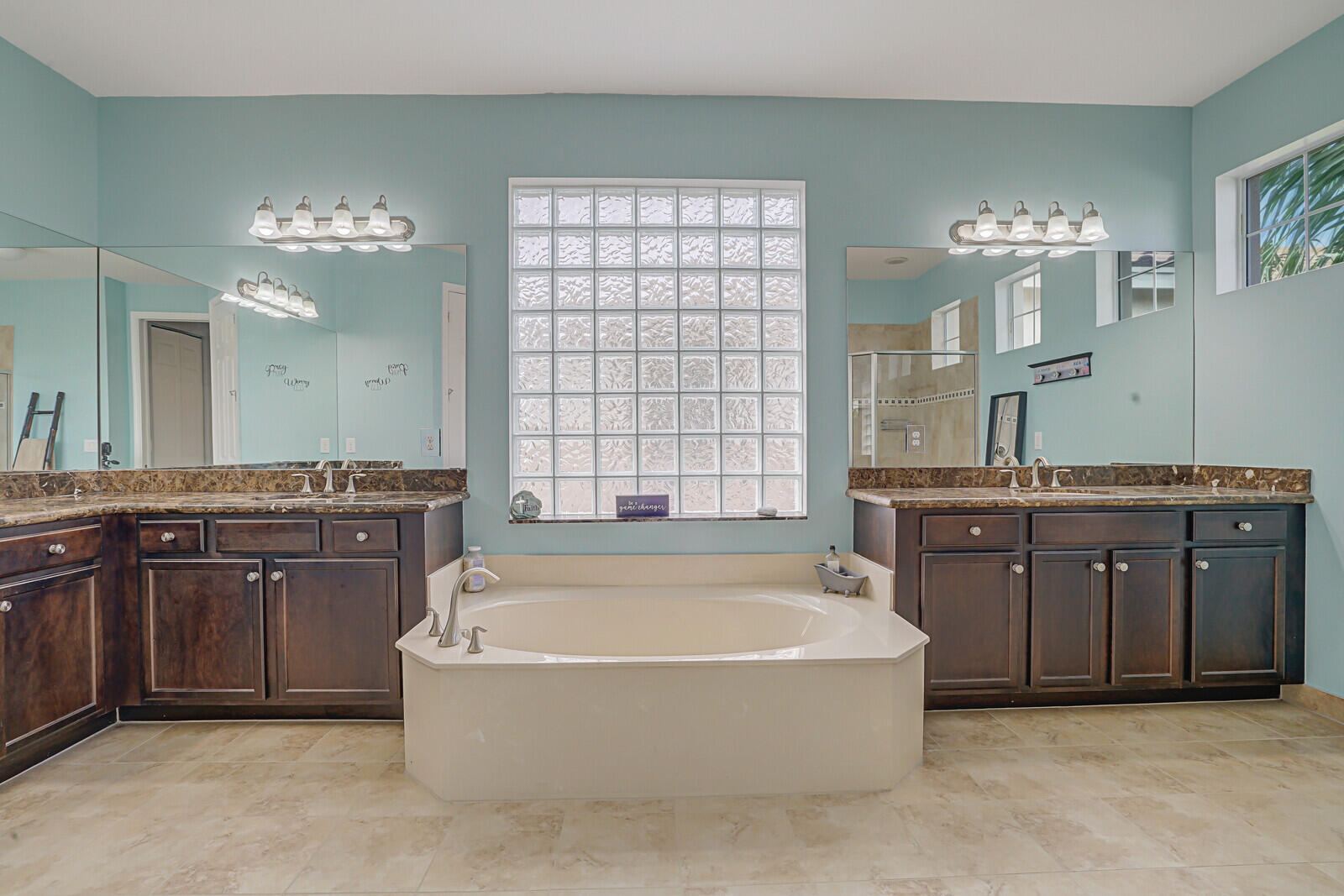 8122 Santalo Cove Court