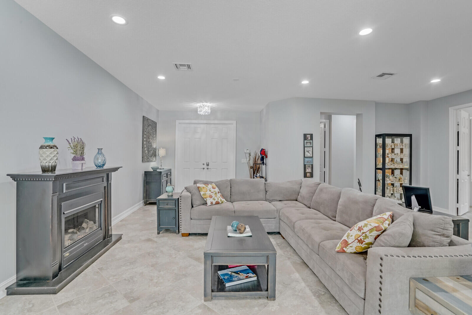 8122 Santalo Cove Court