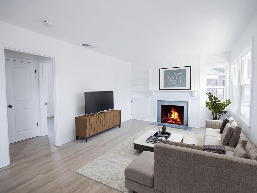 3435 Truckee Way
