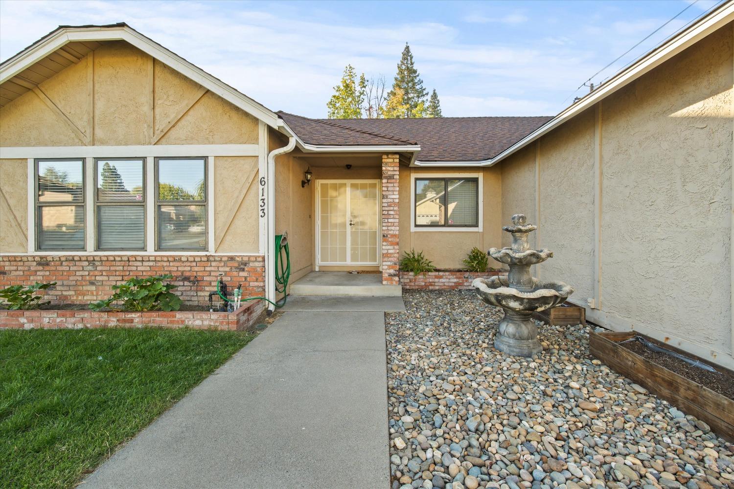 6133 Kifisia Way