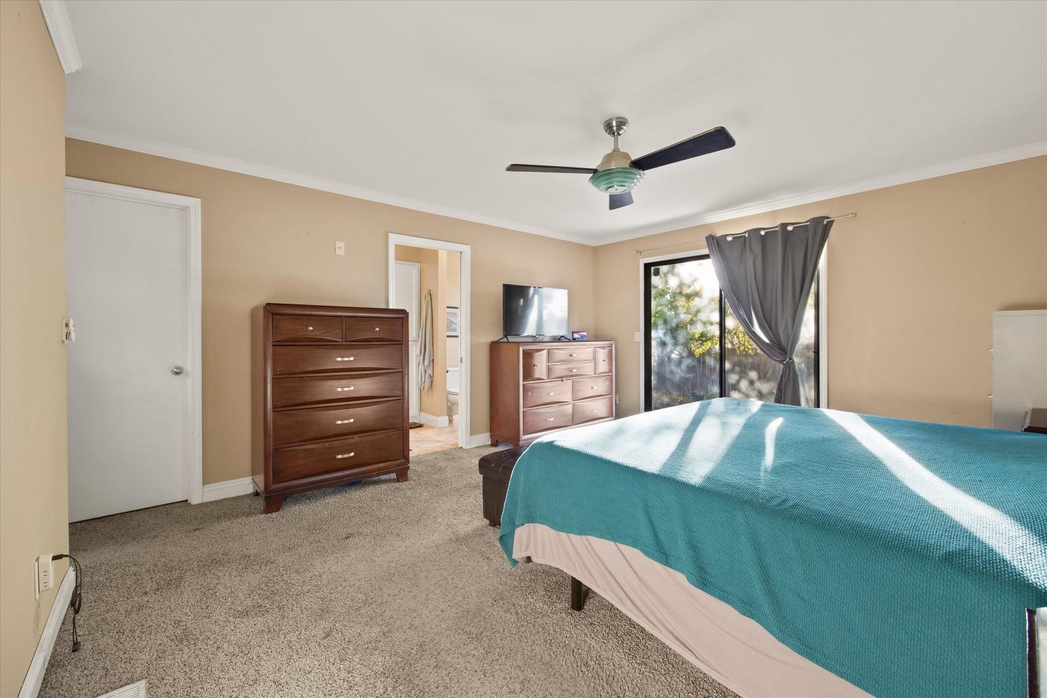 6133 Kifisia Way