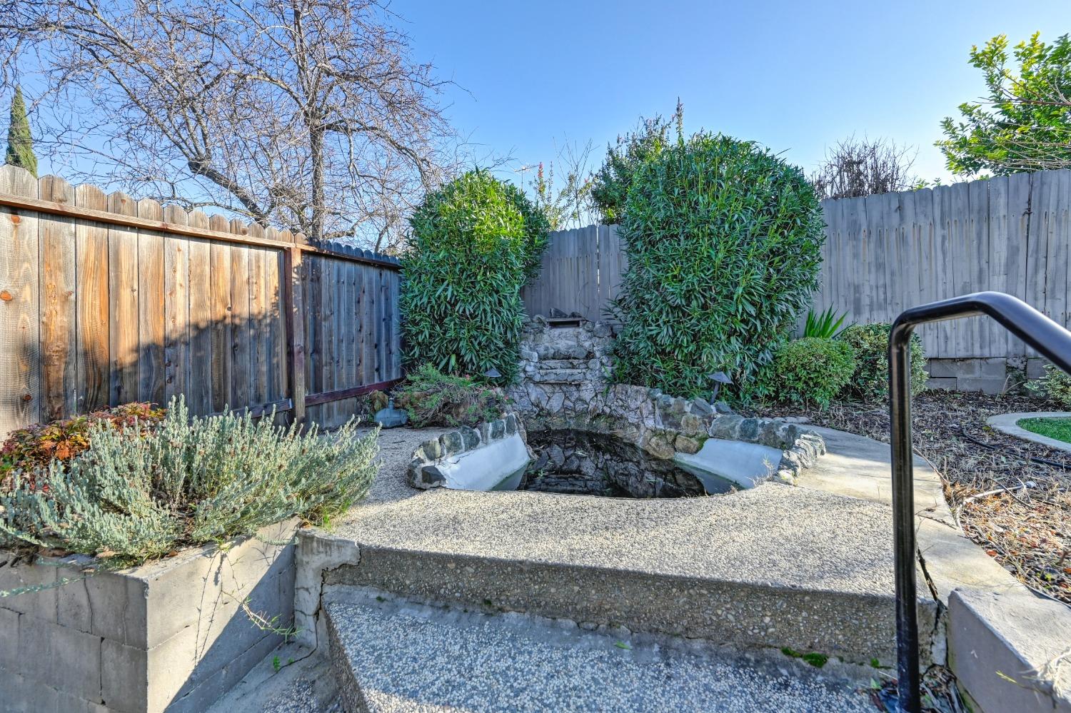 4888 Vogelsang Drive