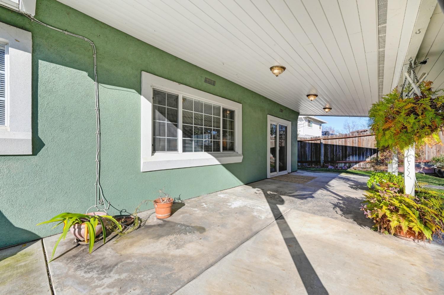 4888 Vogelsang Drive