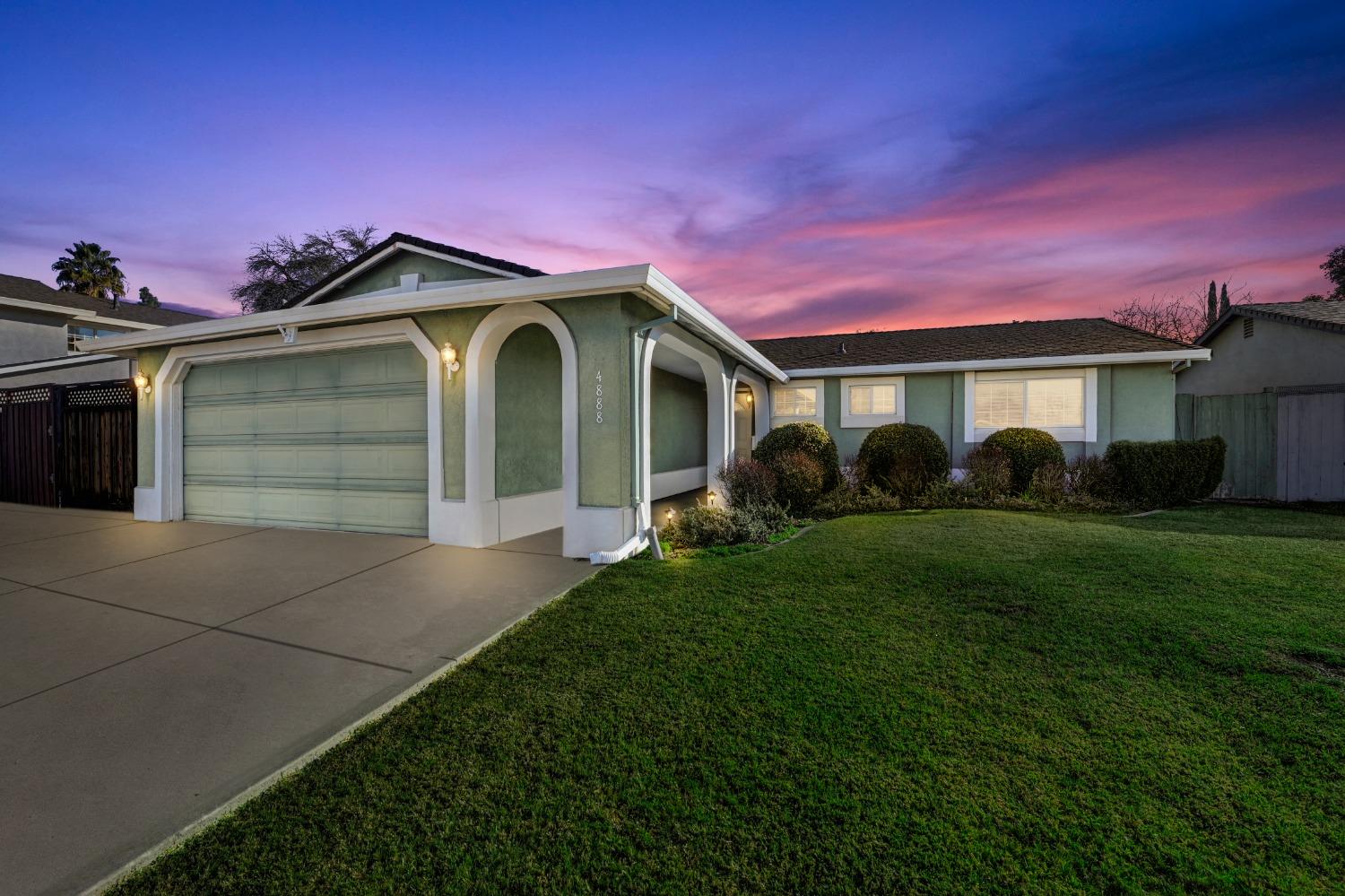 4888 Vogelsang Drive