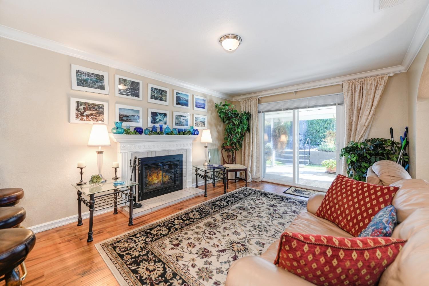 4888 Vogelsang Drive