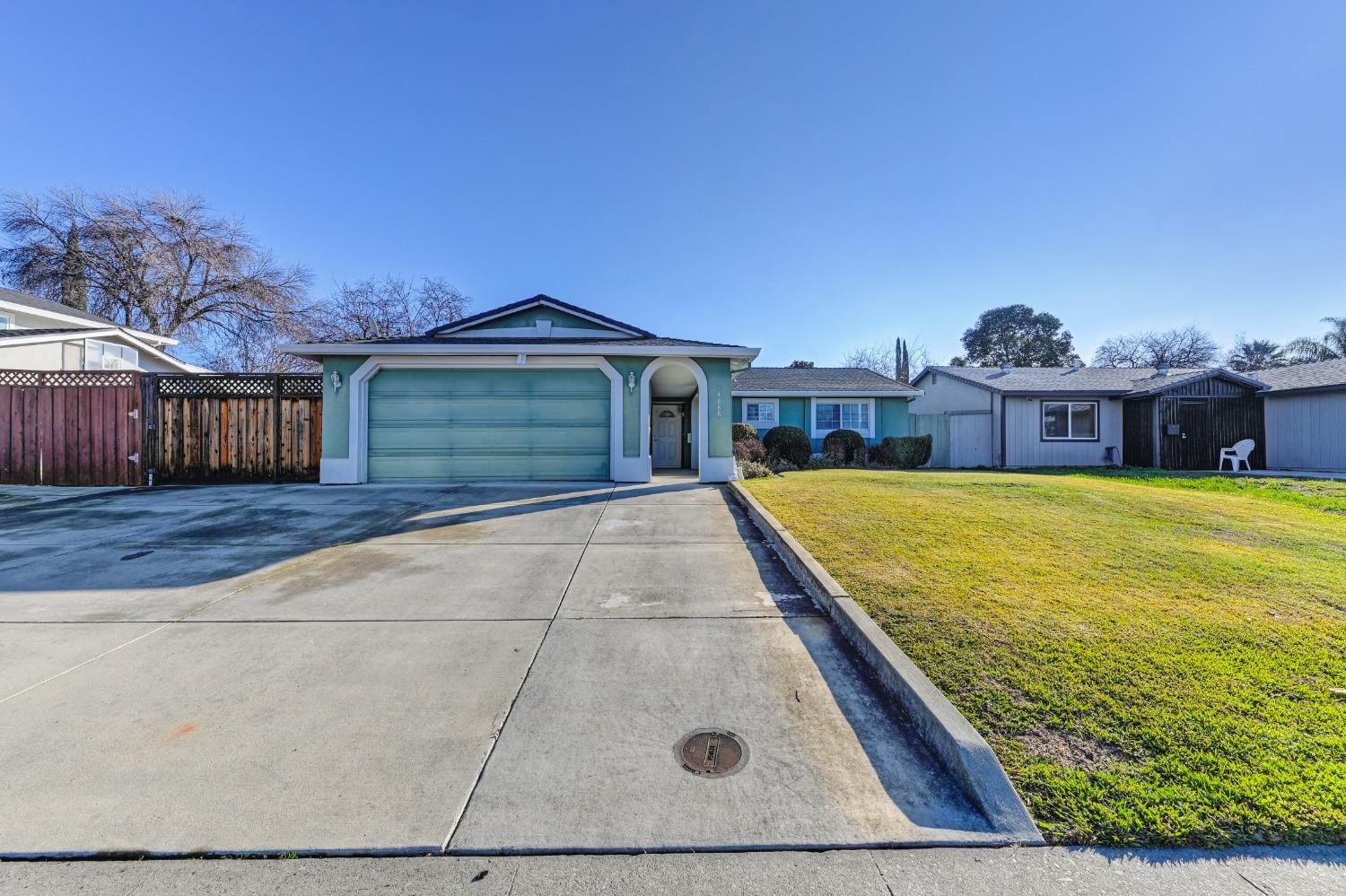 4888 Vogelsang Drive