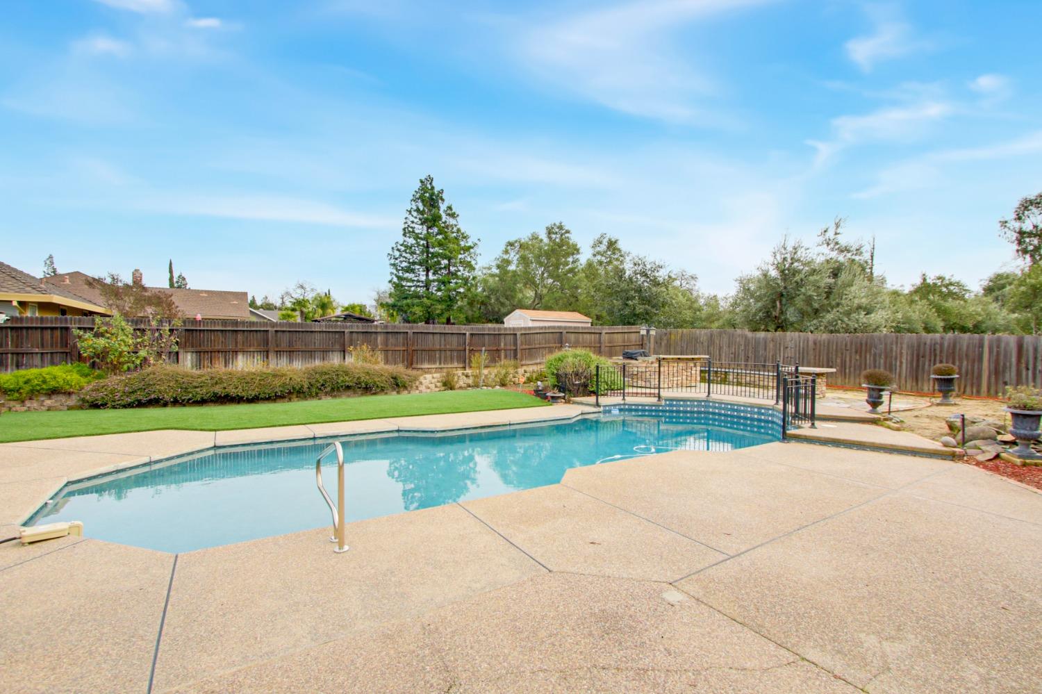 1036 Kensington Drive