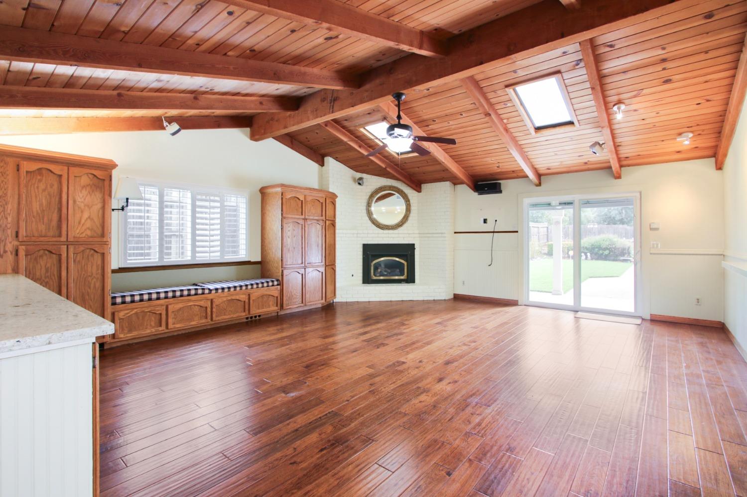 1036 Kensington Drive