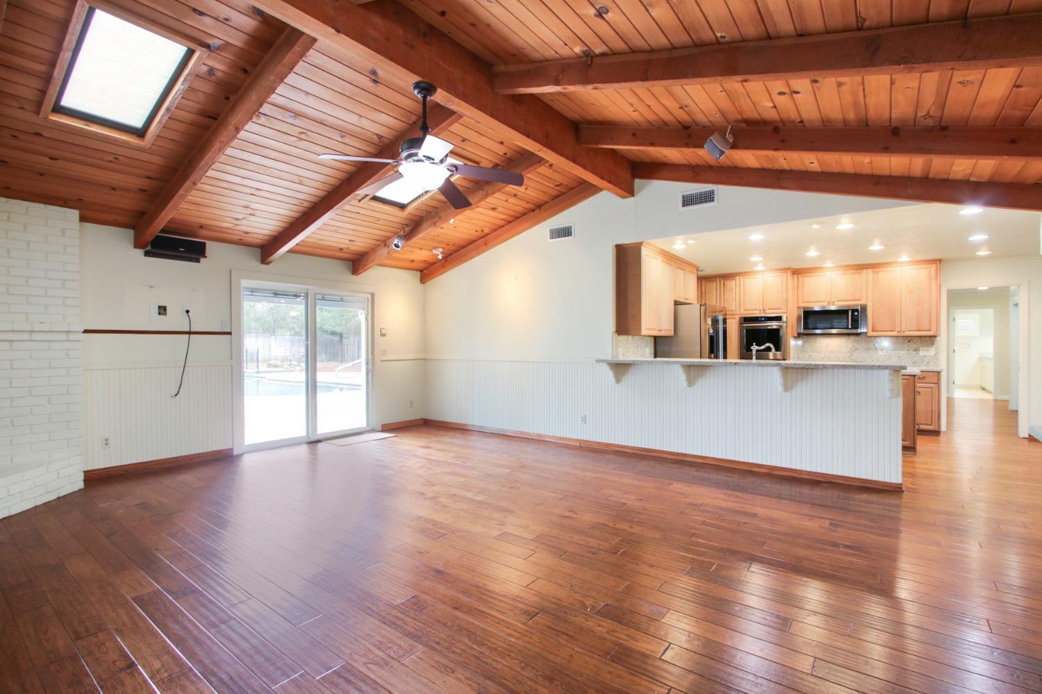 1036 Kensington Drive