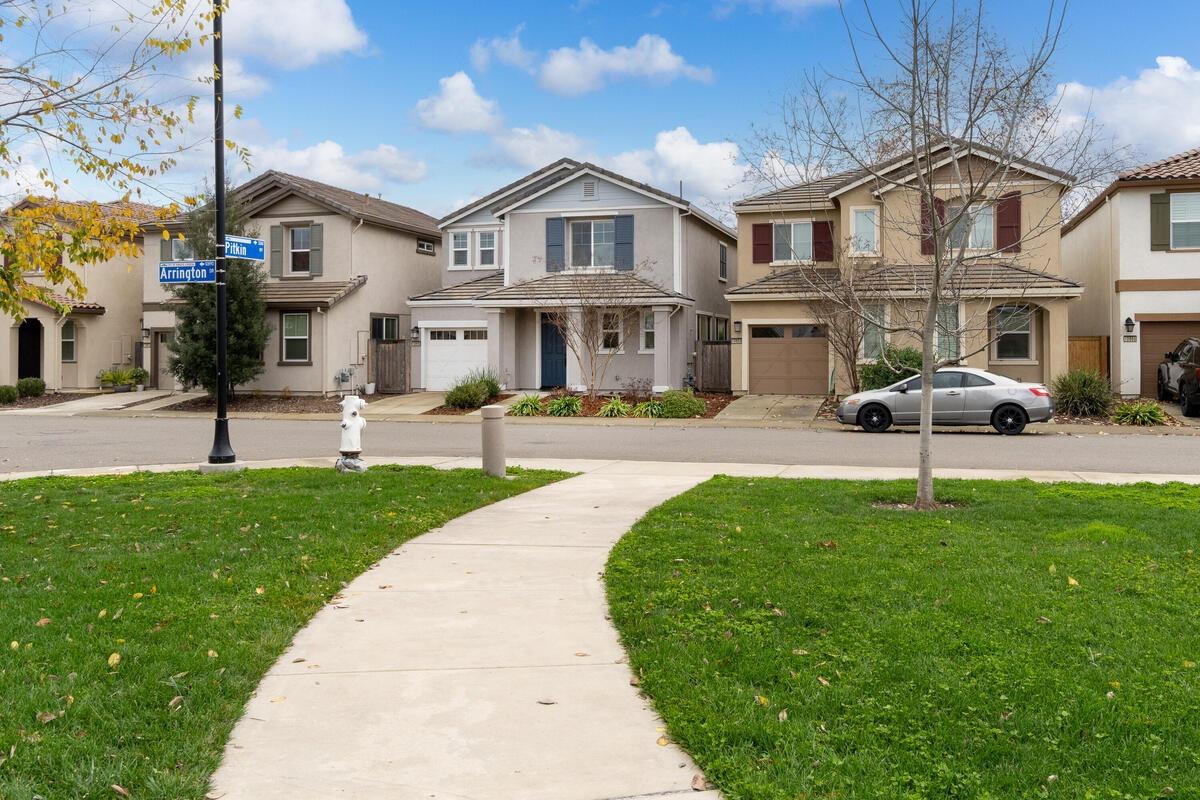 10890 Arrington Drive