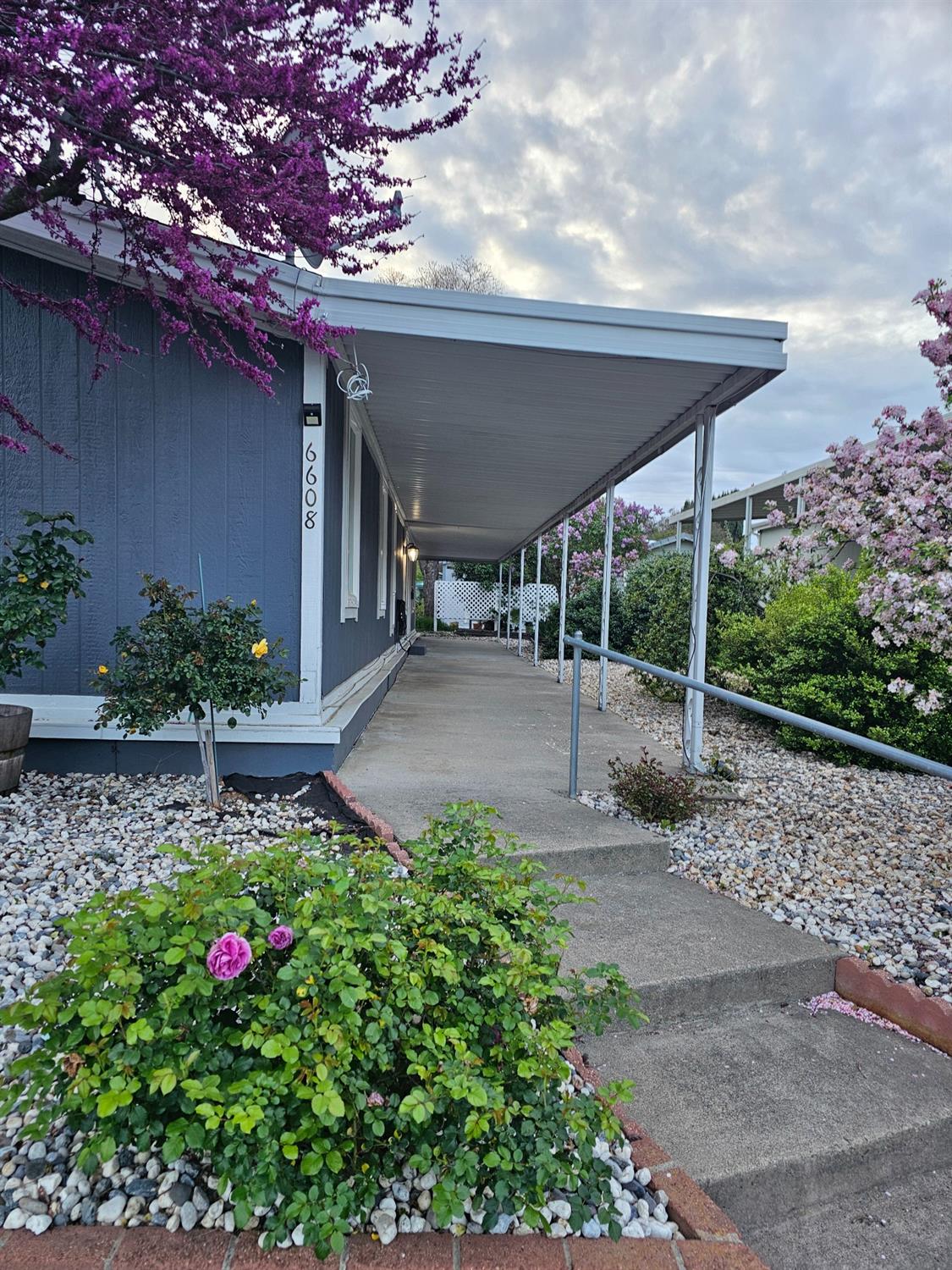 6608 Grosse Point Court