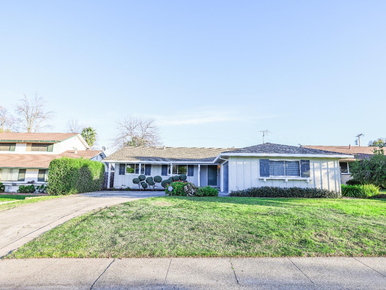 5120 Cimarron Way