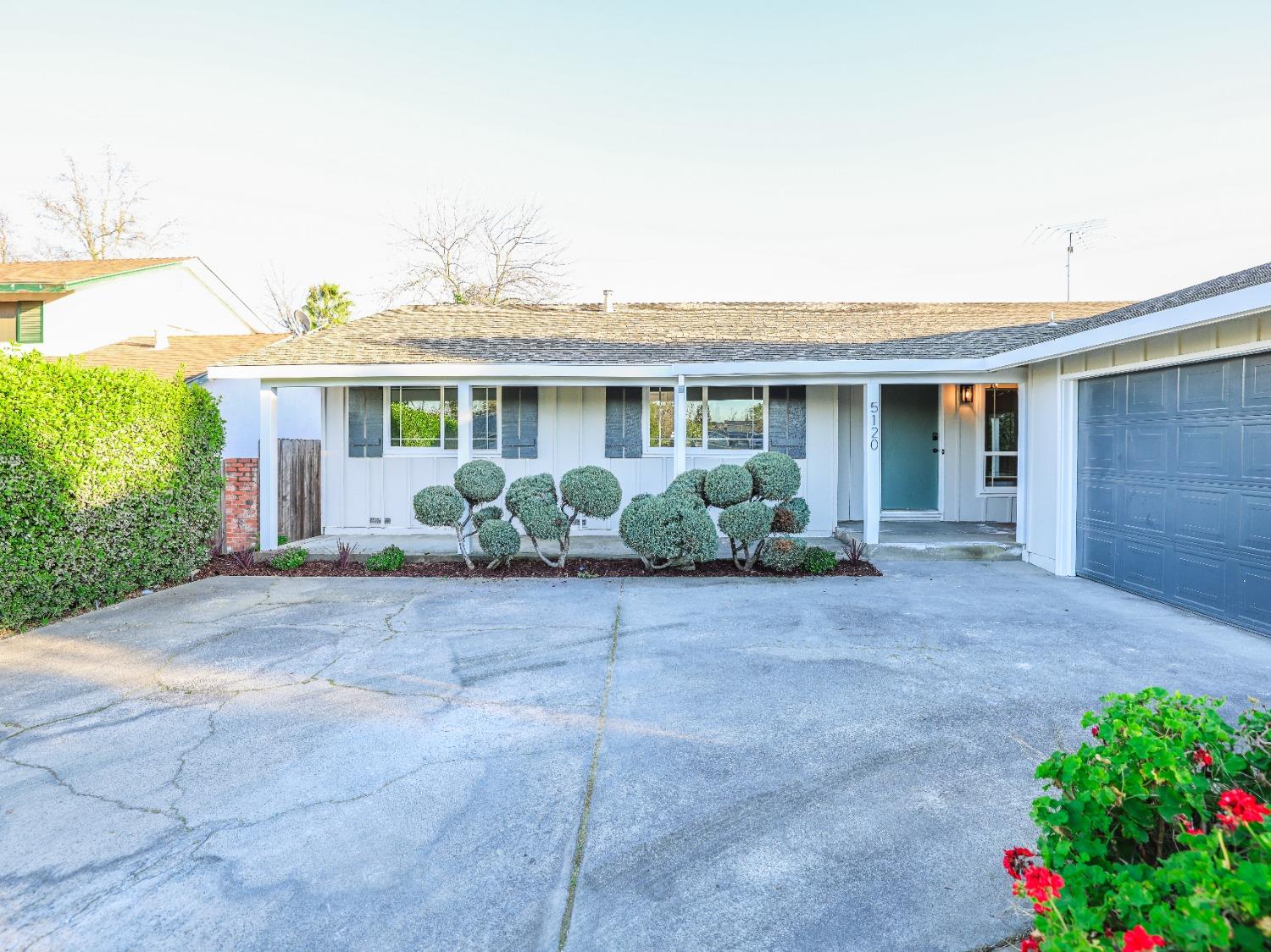 5120 Cimarron Way