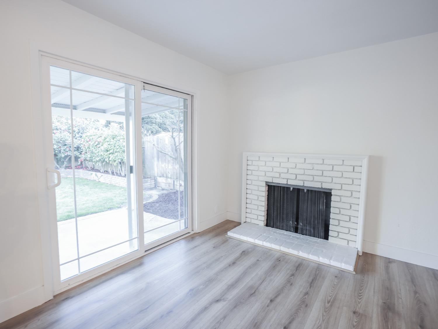 5120 Cimarron Way