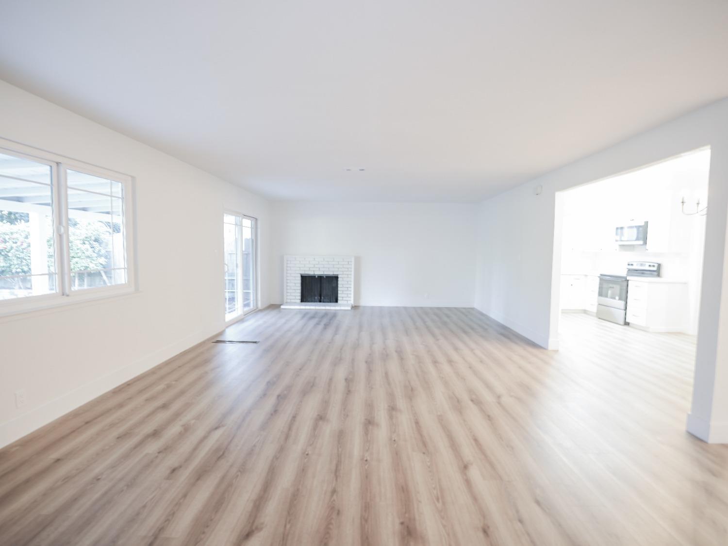 5120 Cimarron Way