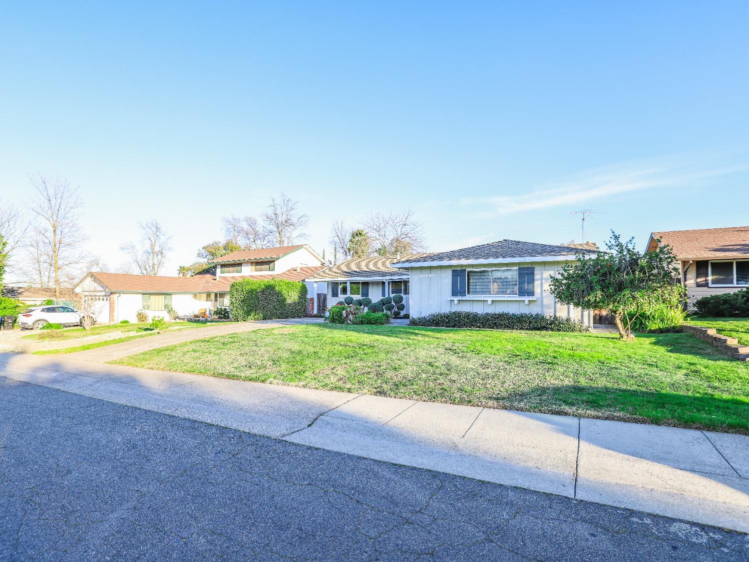 5120 Cimarron Way
