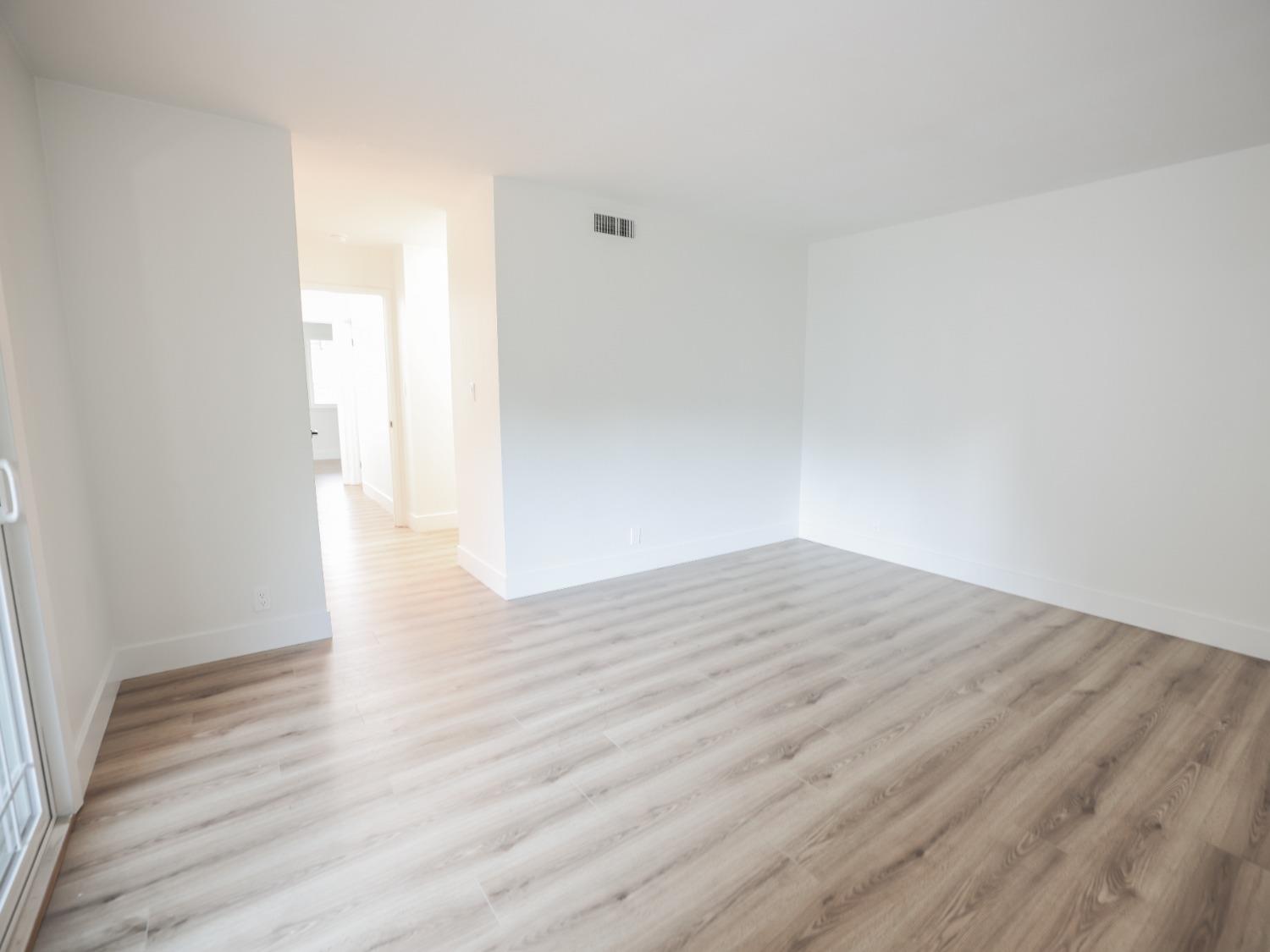 5120 Cimarron Way
