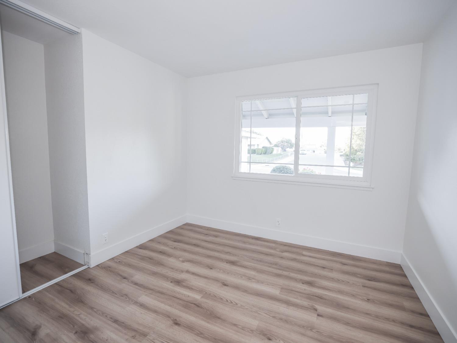 5120 Cimarron Way