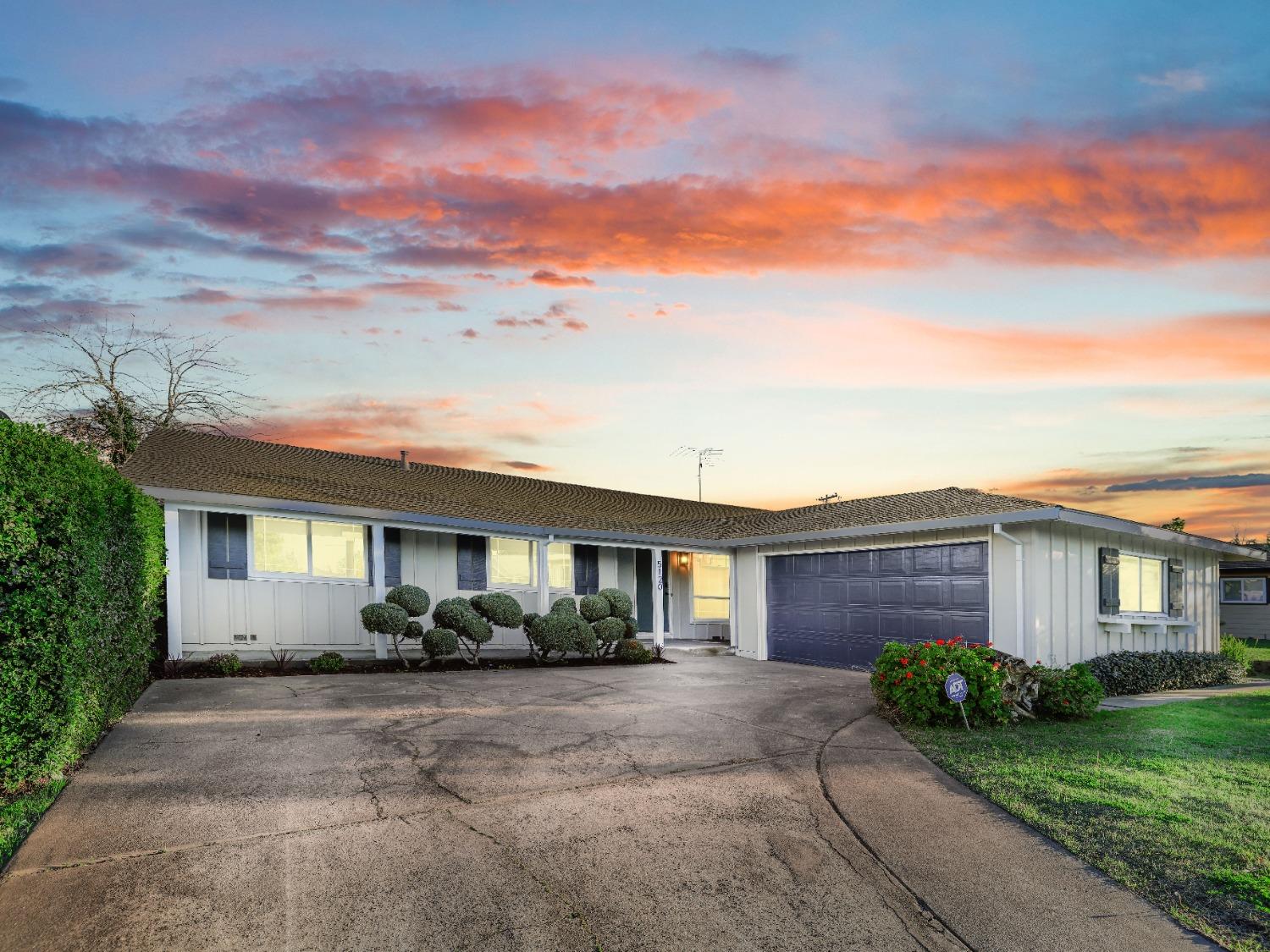 5120 Cimarron Way