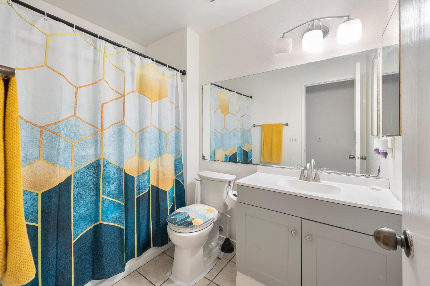 7628 Harmony Oaks Way