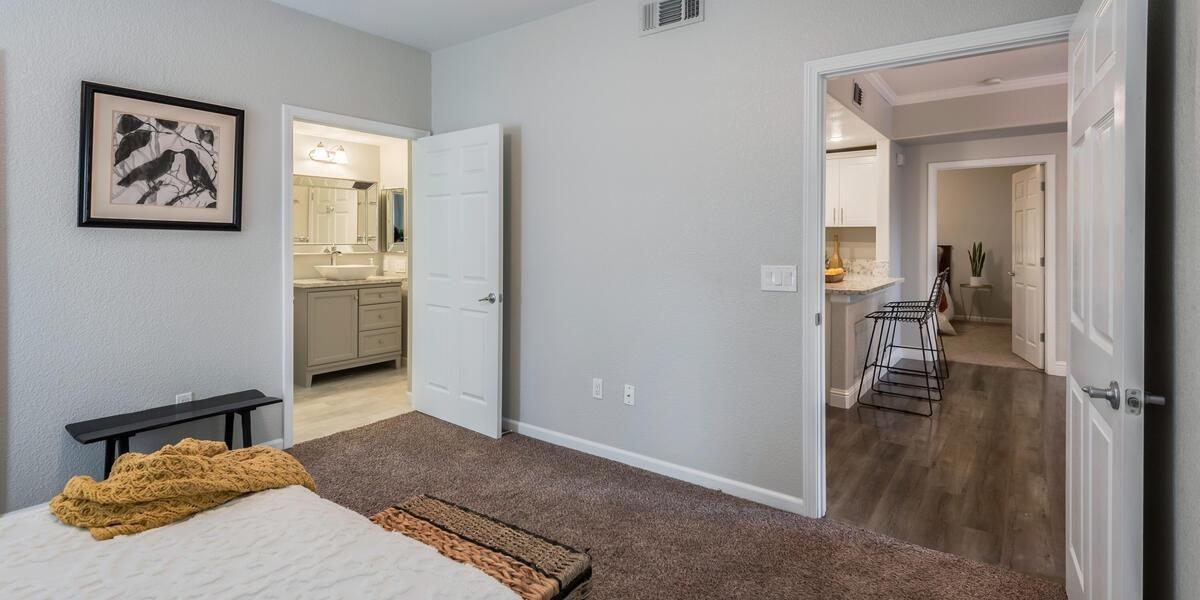 10001 Woodcreek Oaks Boulevard 711