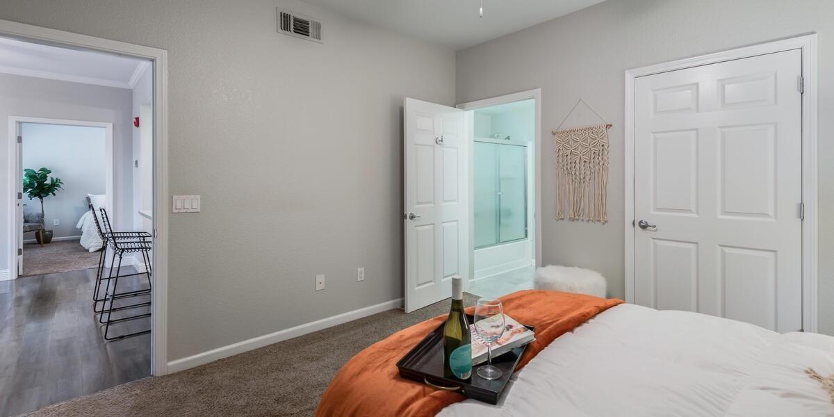 10001 Woodcreek Oaks Boulevard 711