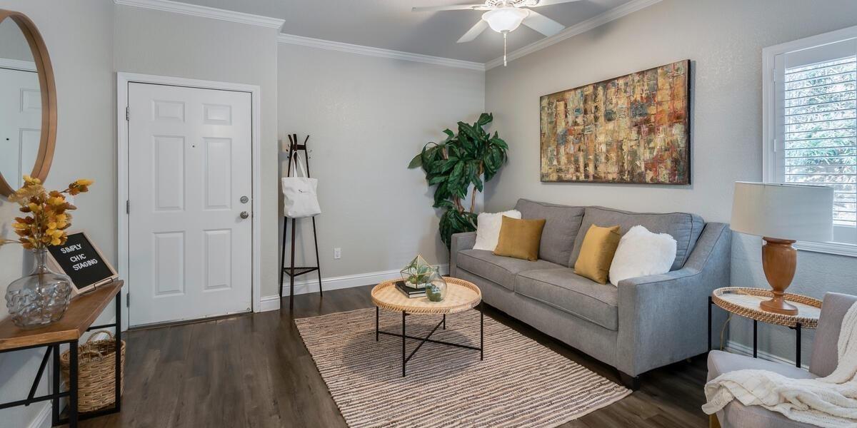 10001 Woodcreek Oaks Boulevard 711