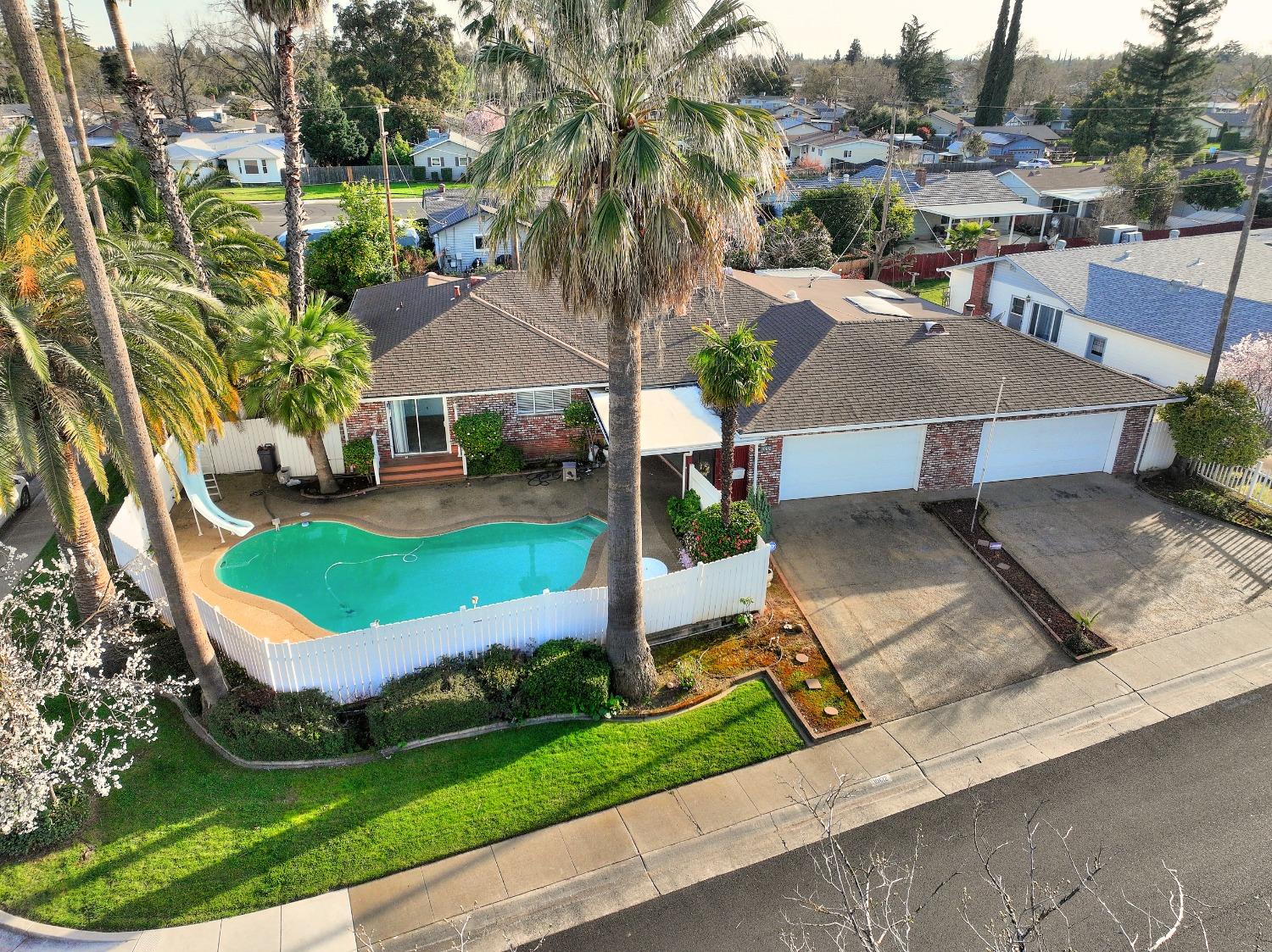 10612 Zibibba Way