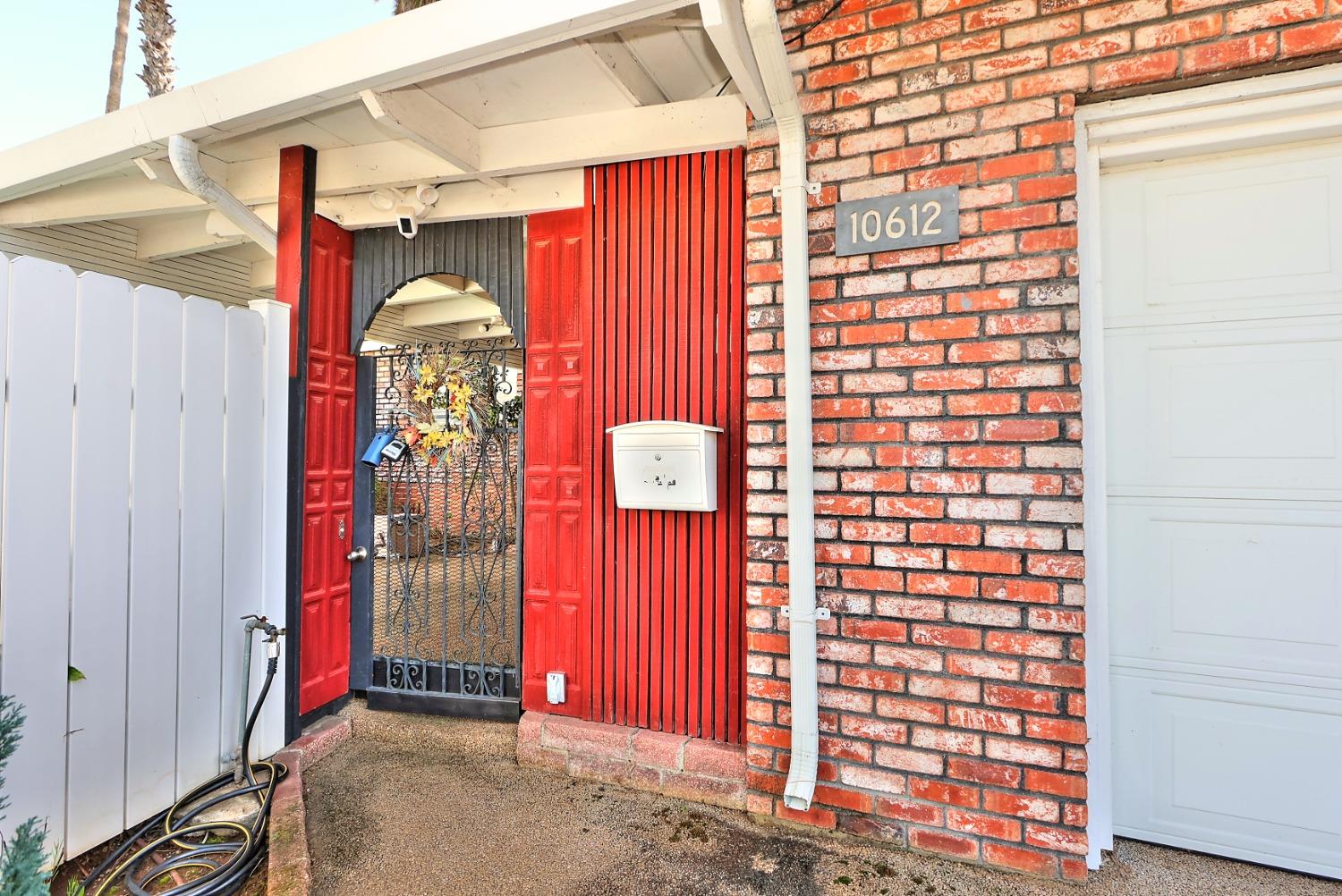 10612 Zibibba Way