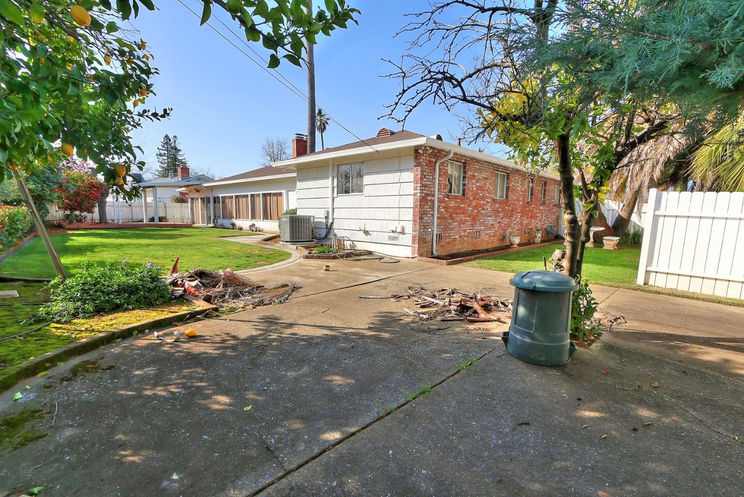 10612 Zibibba Way