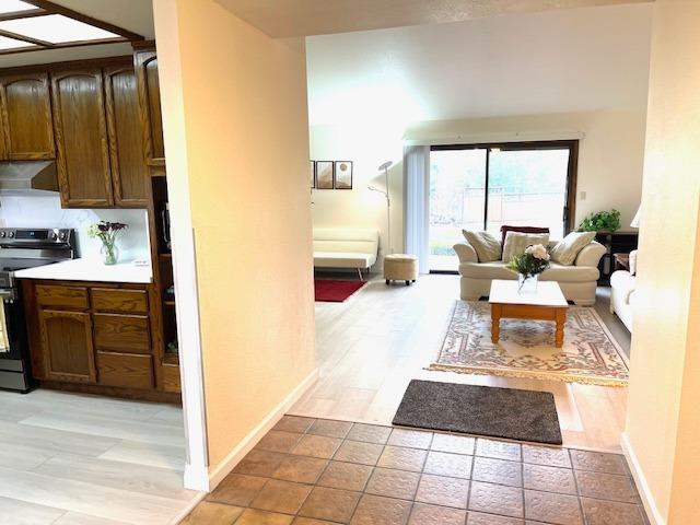 6265 Riverside Boulevard