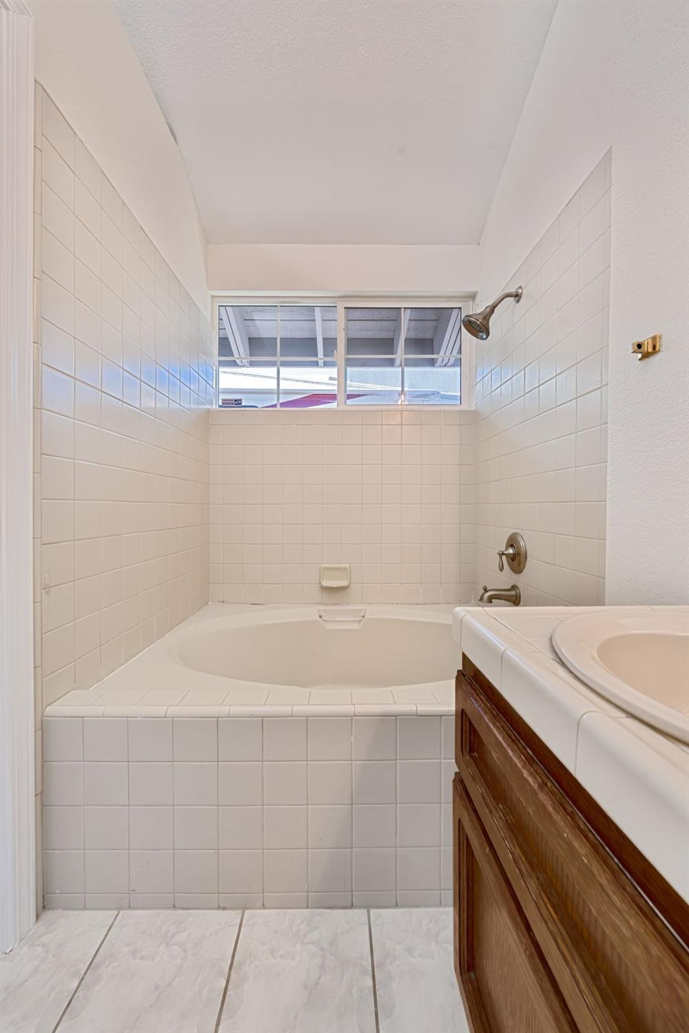 1441 Vista Creek Drive