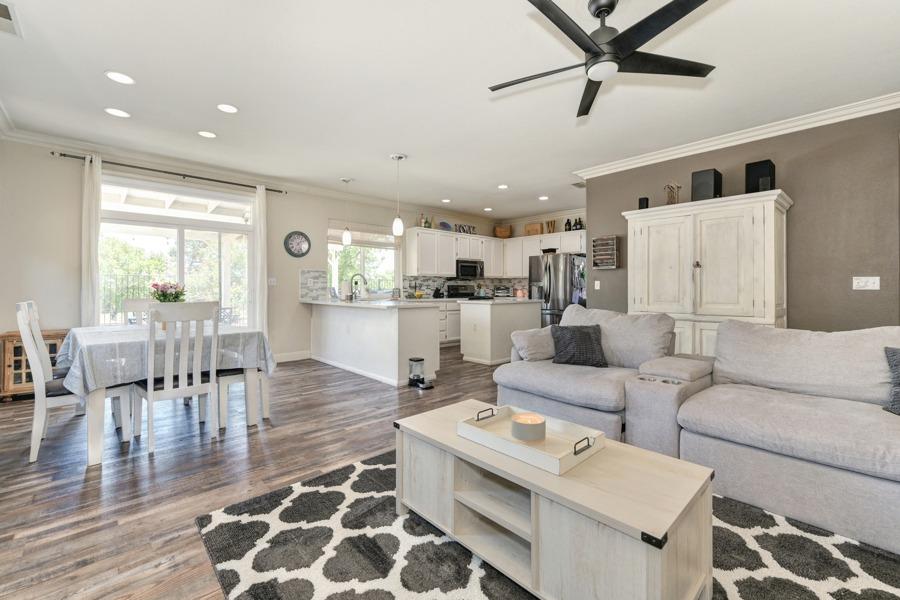 1201 Canvasback Circle