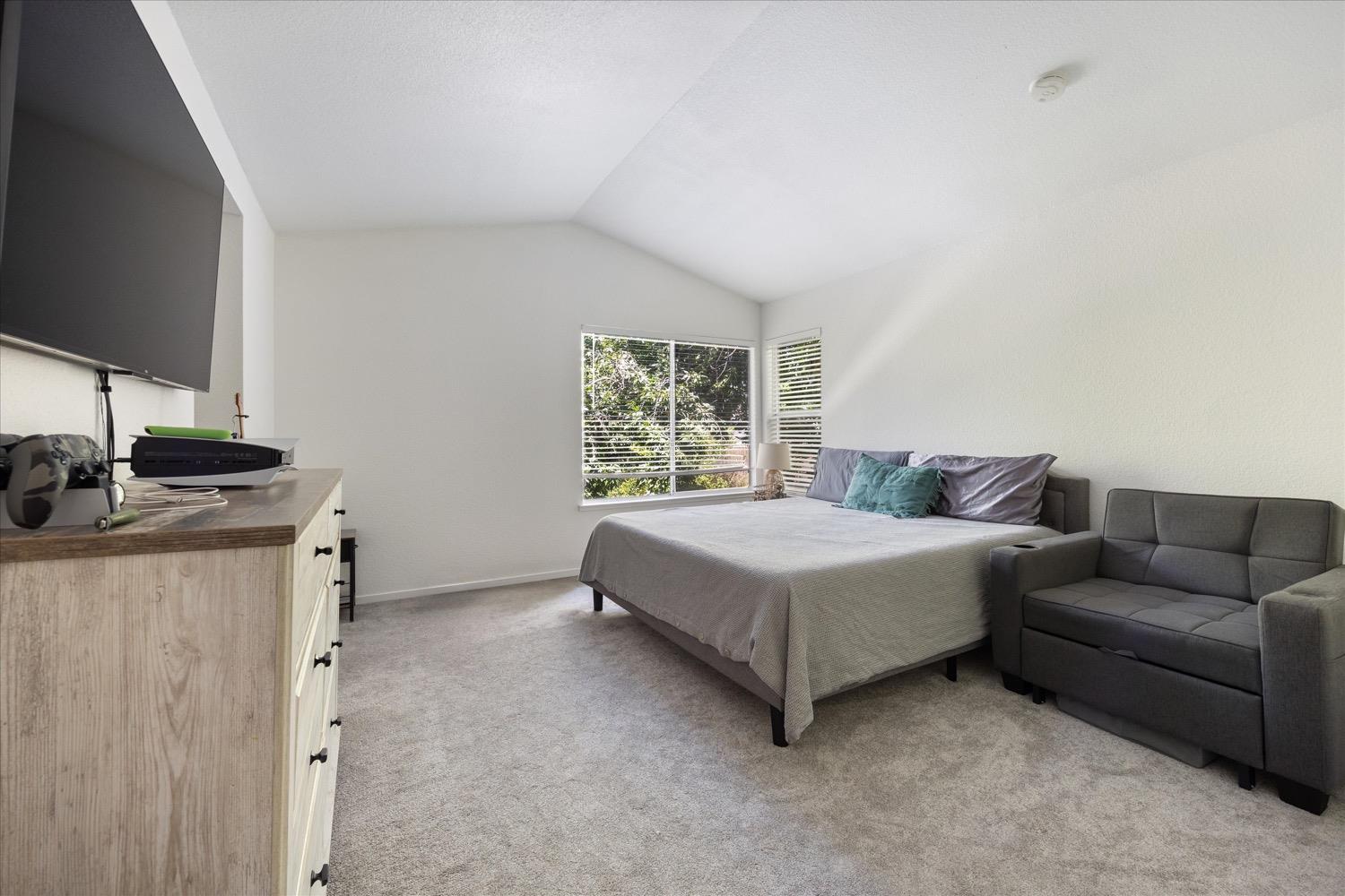 3759 Willow Bend Place