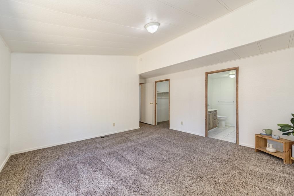 6521 Ranch Lake Road