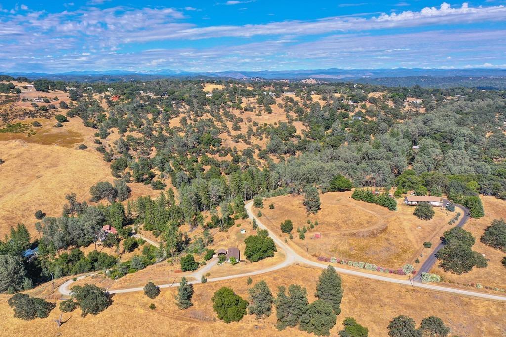 6521 Ranch Lake Road