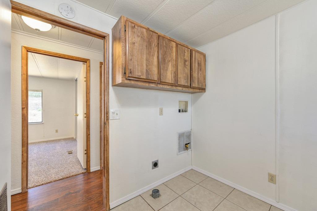 6521 Ranch Lake Road