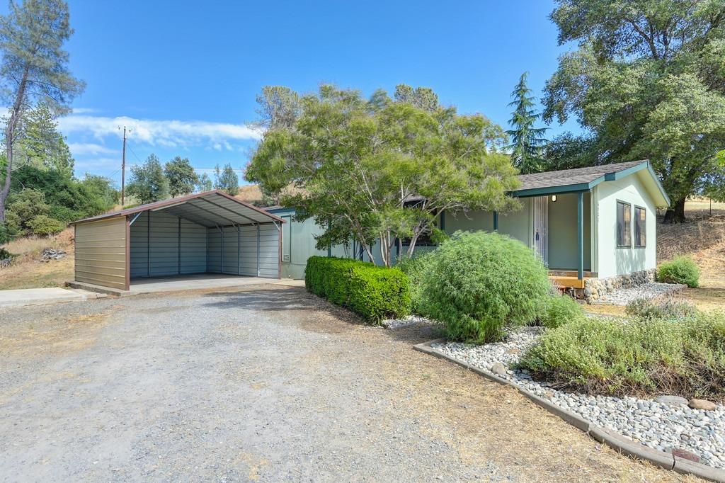 6521 Ranch Lake Road