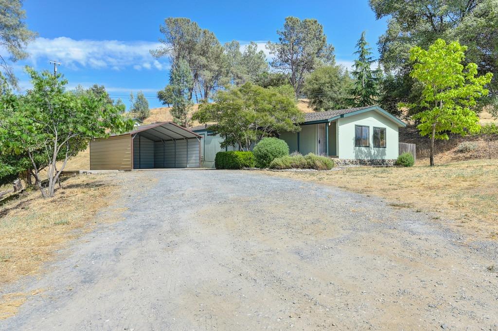 6521 Ranch Lake Road