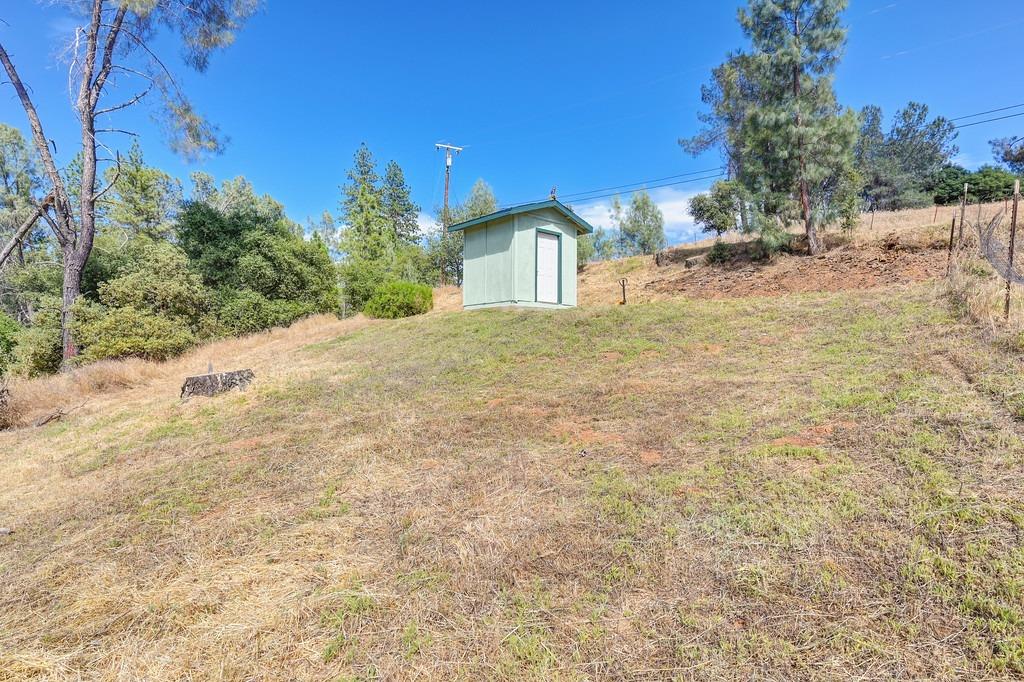 6521 Ranch Lake Road