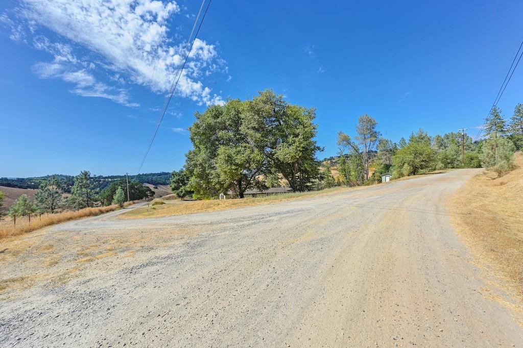 6521 Ranch Lake Road