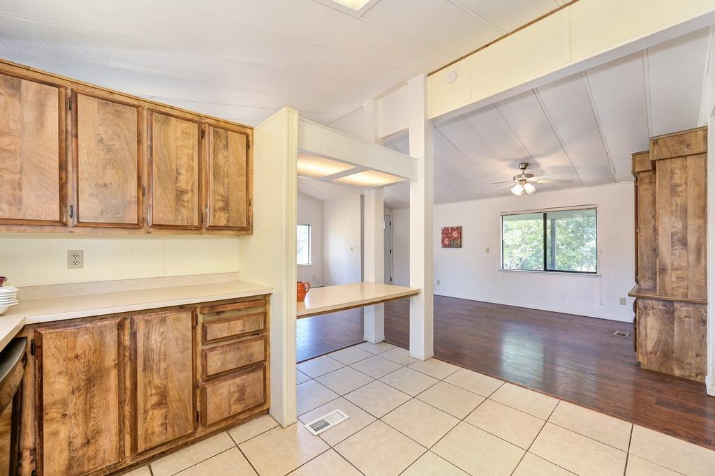 6521 Ranch Lake Road