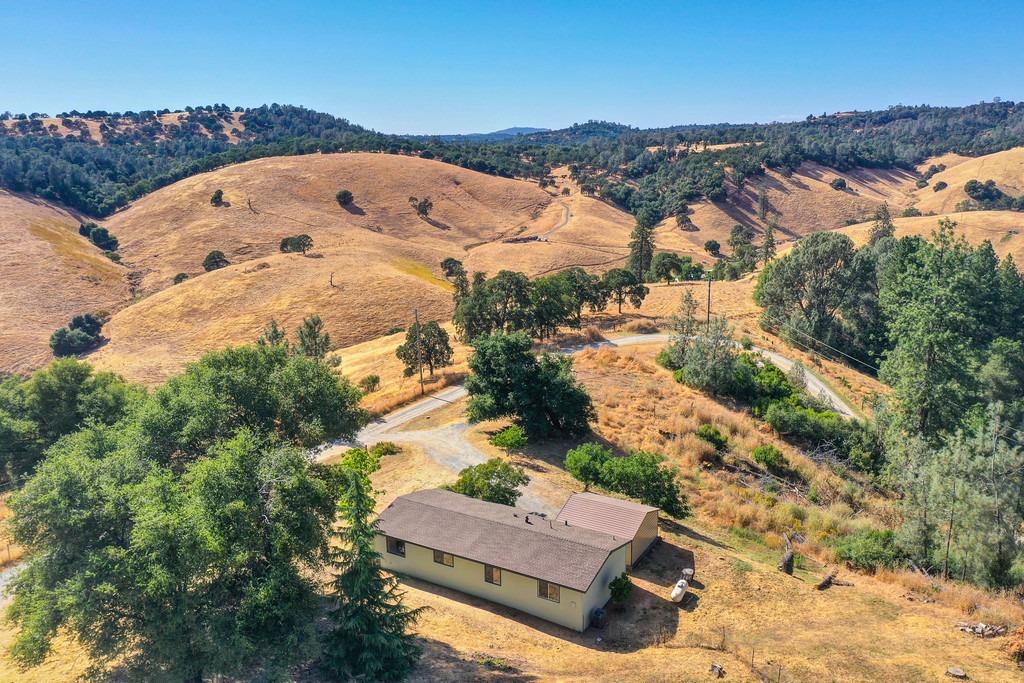 6521 Ranch Lake Road