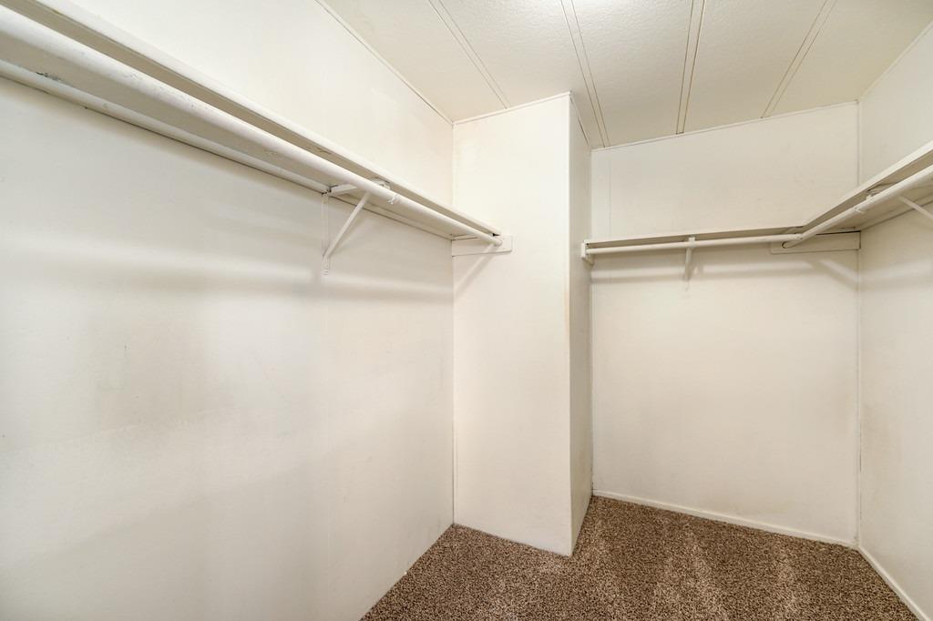 6521 Ranch Lake Road