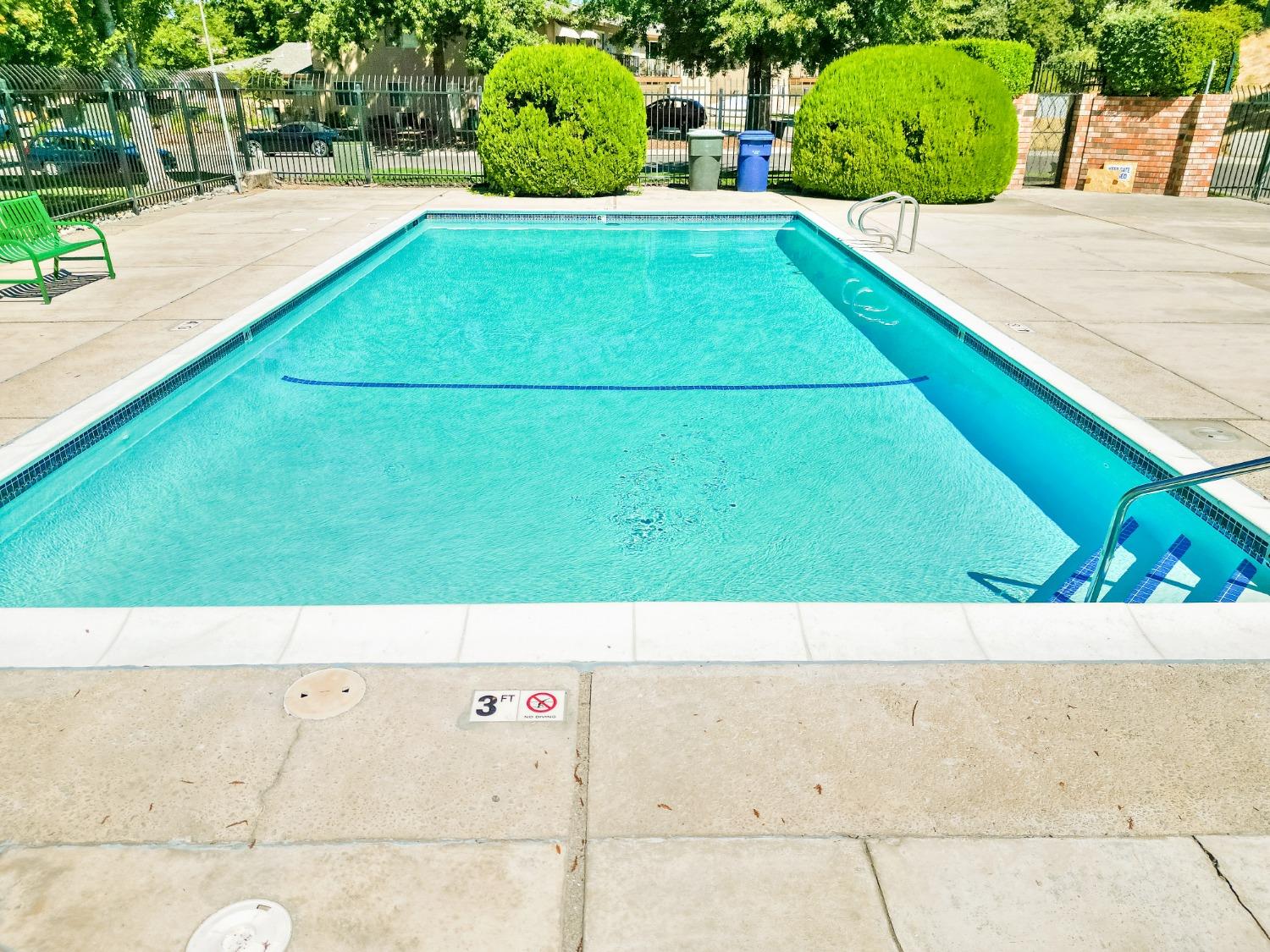 5122 Rhode Island Drive 4