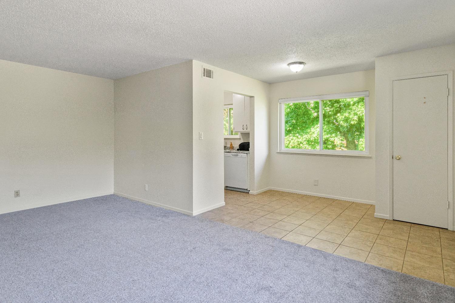 5122 Rhode Island Drive 4