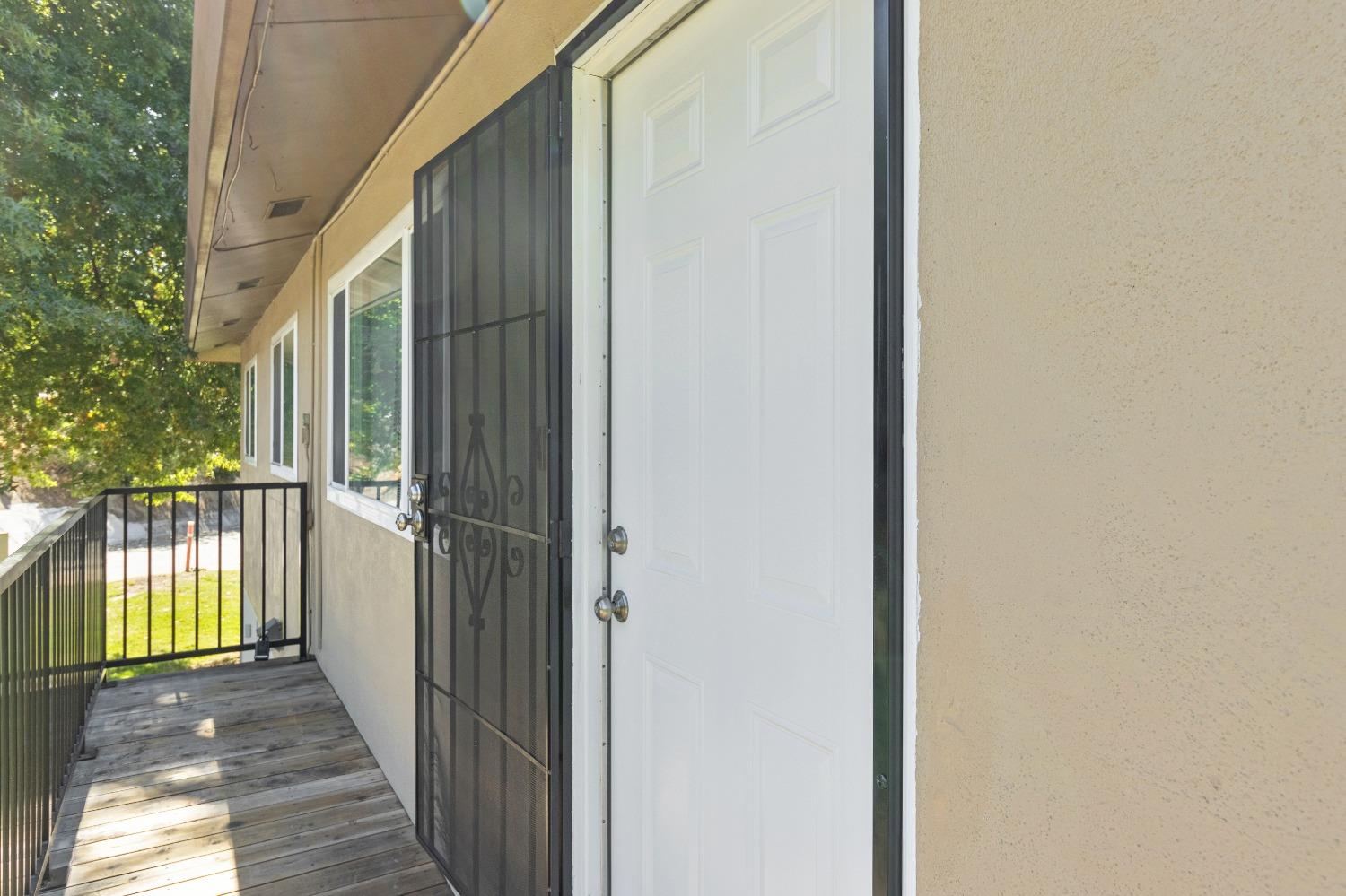 5122 Rhode Island Drive 4